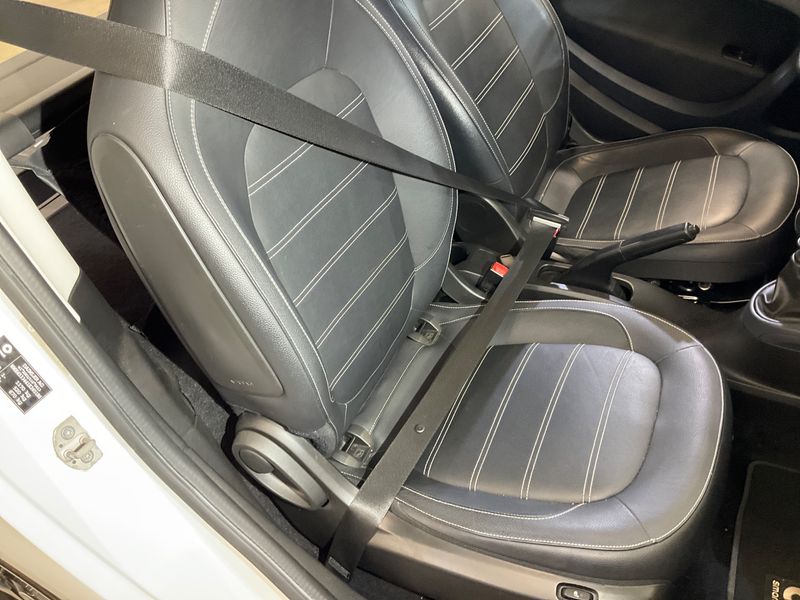 Smart fortwo 0.9 Turbo Basis Prime 2019 – снимка 24