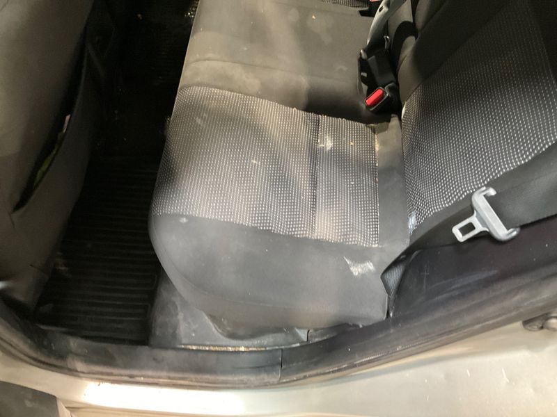Toyota Auris 1.8 Hybrid Dynamic 2014 – снимка 27