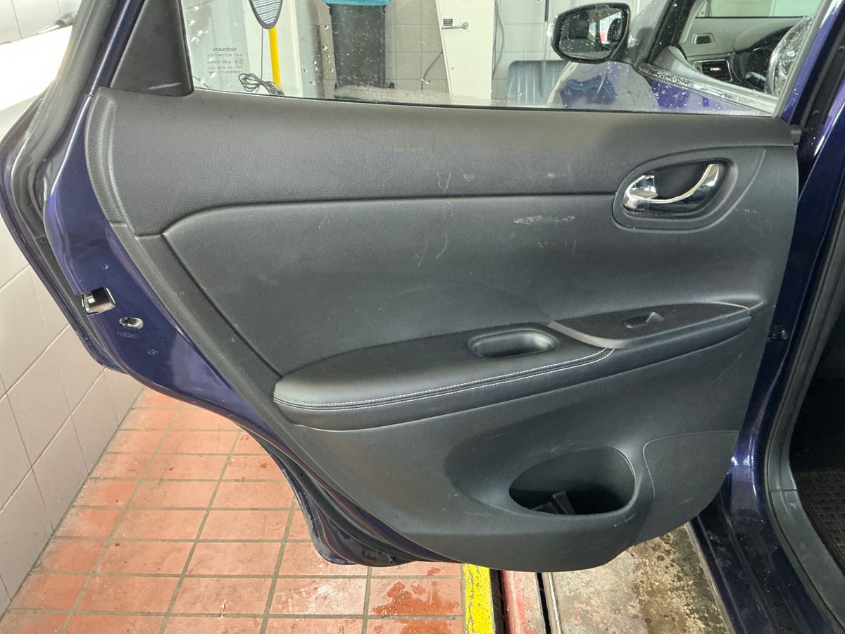 Nissan Pulsar 2015 — photo 36