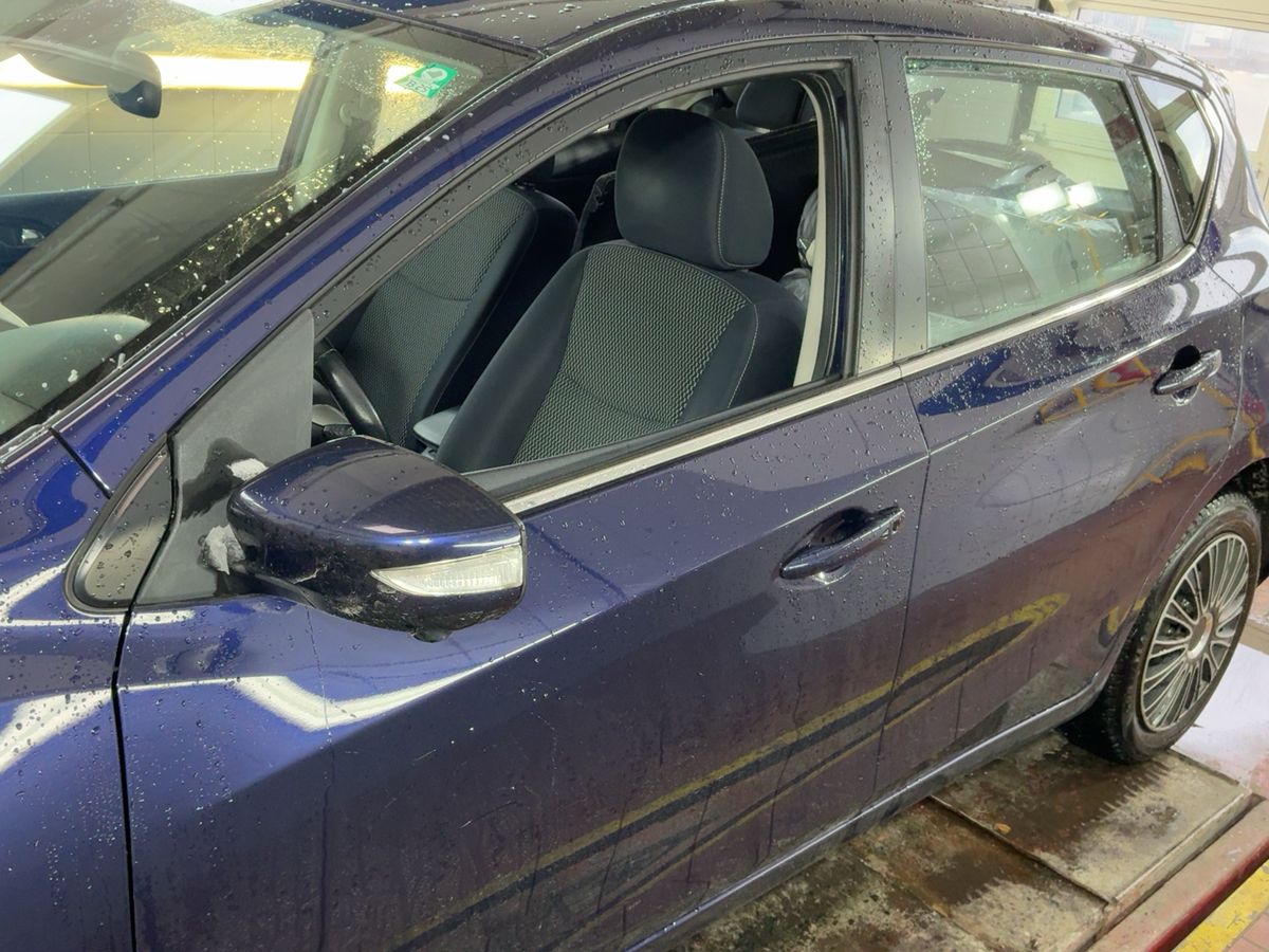 Nissan Pulsar 2015 — photo 5