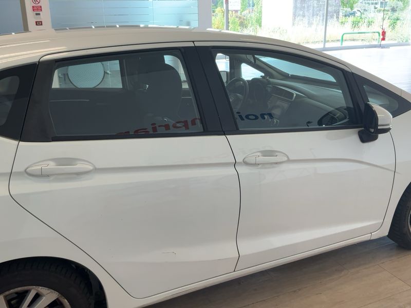 Honda Jazz 1.3 i-VTEC Comfort — zdjęcie 7