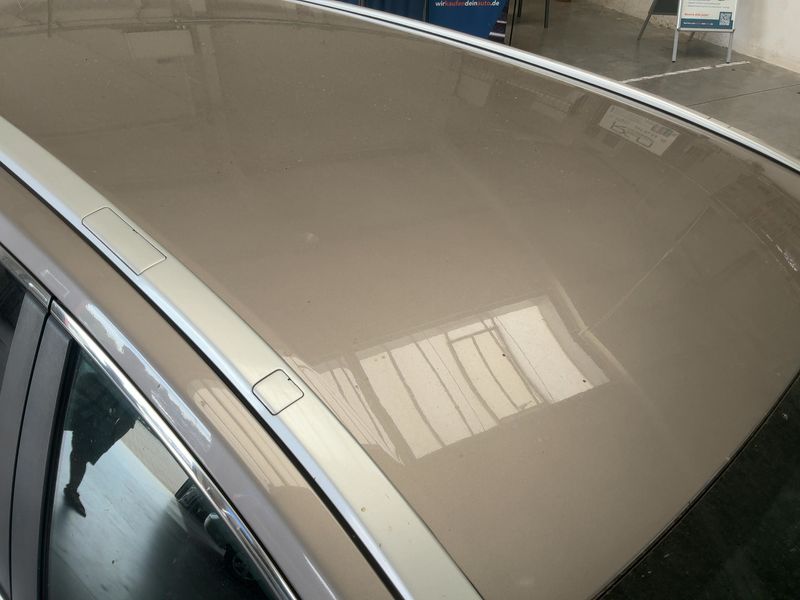 Toyota Avensis 2.2 D-4D Edition 2014 – снимка 13