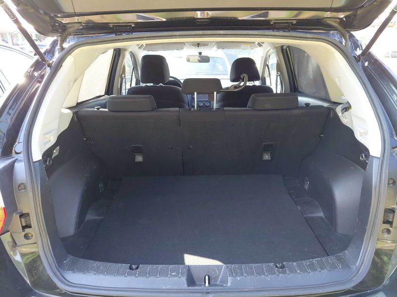Subaru XV 2.0 Diesel Active — zdjęcie 9
