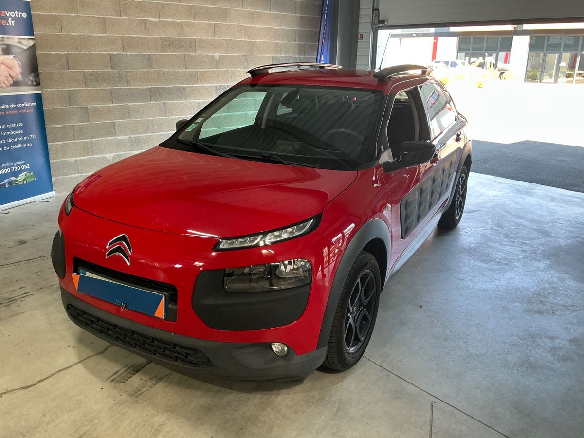 Citroen C4 2015 — photo 1