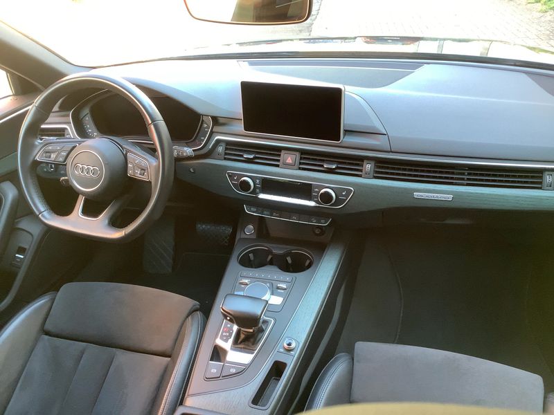 Audi A4 Allroad 2.0 TDI quattro — zdjęcie 12