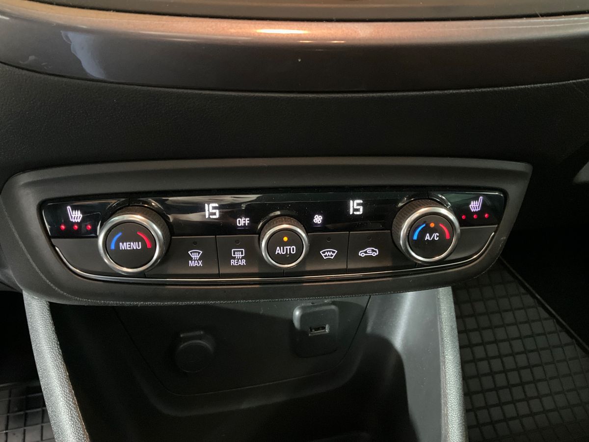Opel Crossland 2018 — photo 26