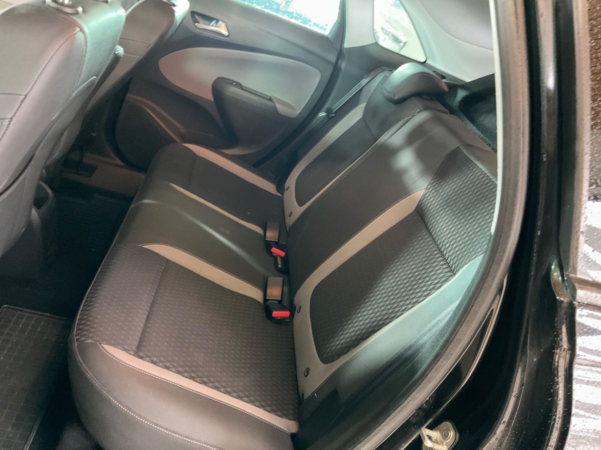 Opel Crossland 2018 — photo 44