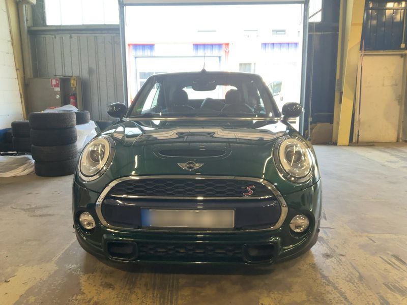 MINI Cabrio Cooper S — zdjęcie 9