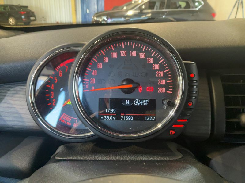 MINI Cabrio Cooper S — zdjęcie 13