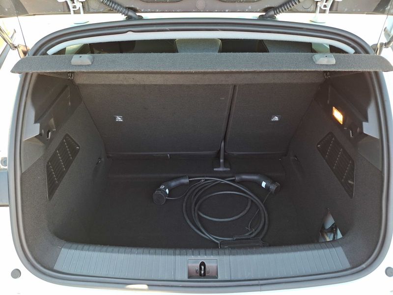 Renault Megane E-Tech electric drive 96 kW Equilibre — zdjęcie 9