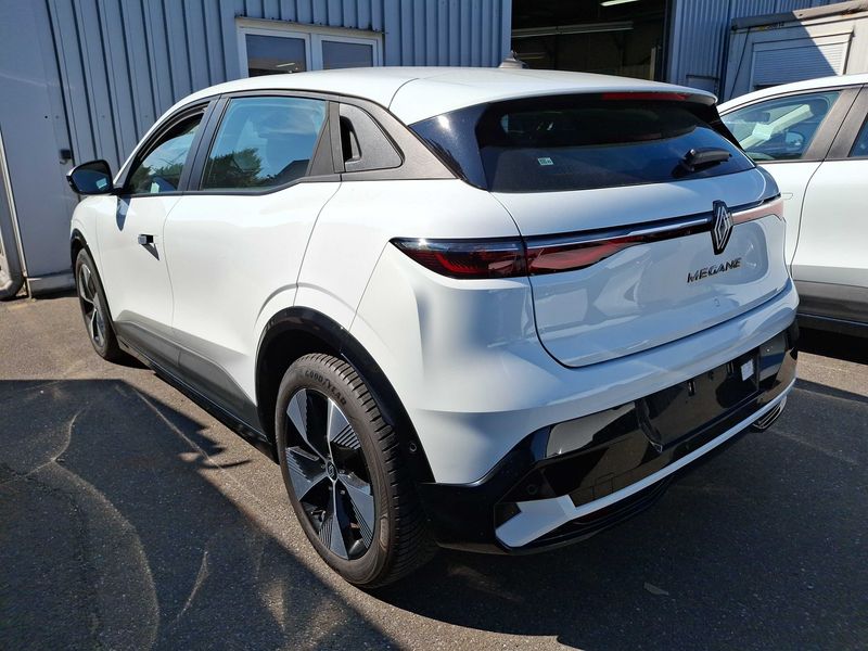 Renault Megane E-Tech electric drive 96 kW Equilibre — zdjęcie 3