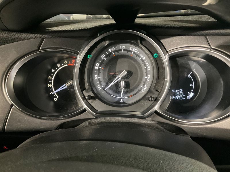 Citroen DS3 1.2 VTi SoChic — zdjęcie 4