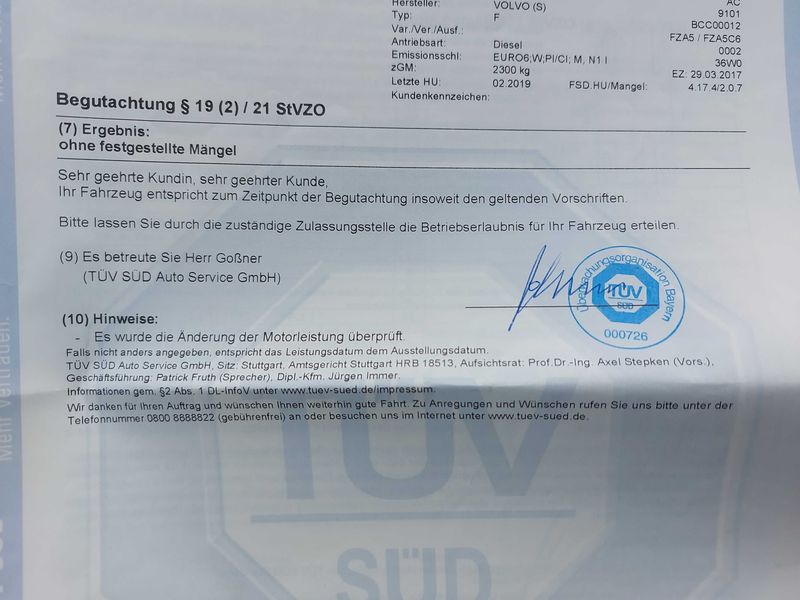 Volvo V60 Cross Country 2.4 D4 Summum AWD — zdjęcie 17