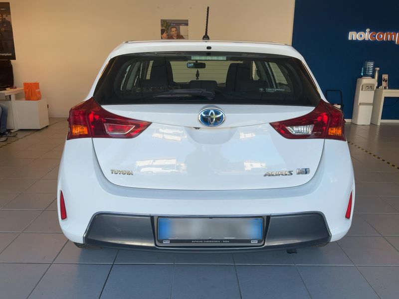 Toyota Auris 1.8 Hybrid Active+ — zdjęcie 5