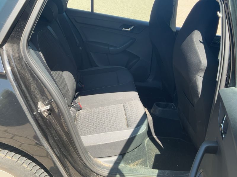 Skoda Rapid Spaceback 1.2 TSI Ambition — zdjęcie 14