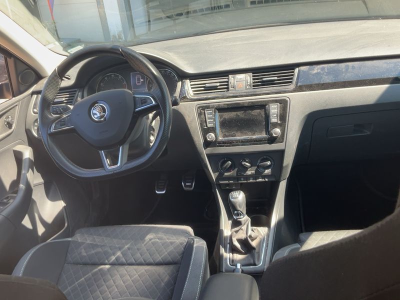 Skoda Rapid Spaceback 1.2 TSI Ambition — zdjęcie 12