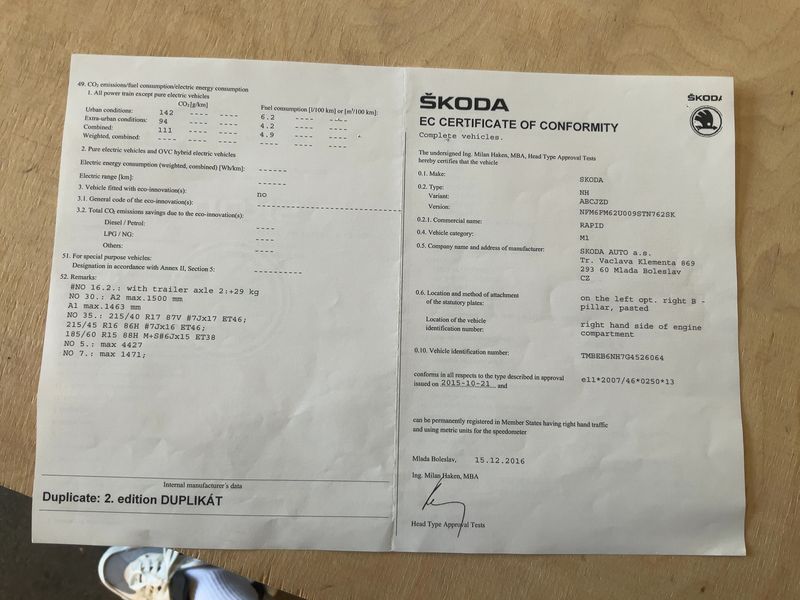 Skoda Rapid Spaceback 1.2 TSI Ambition — zdjęcie 16