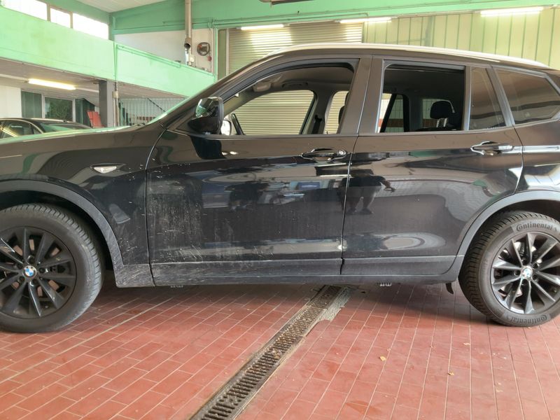 BMW X3 xDrive 20i — zdjęcie 4