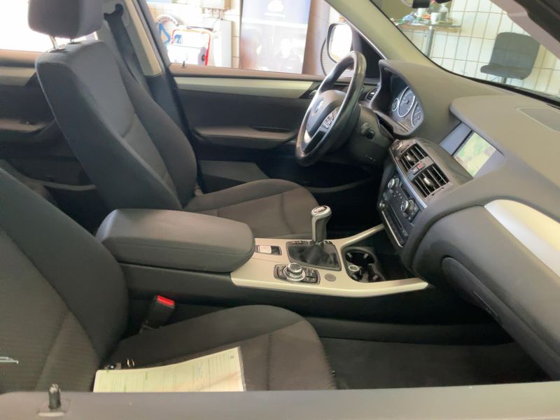 BMW X3 xDrive 20i — zdjęcie 11