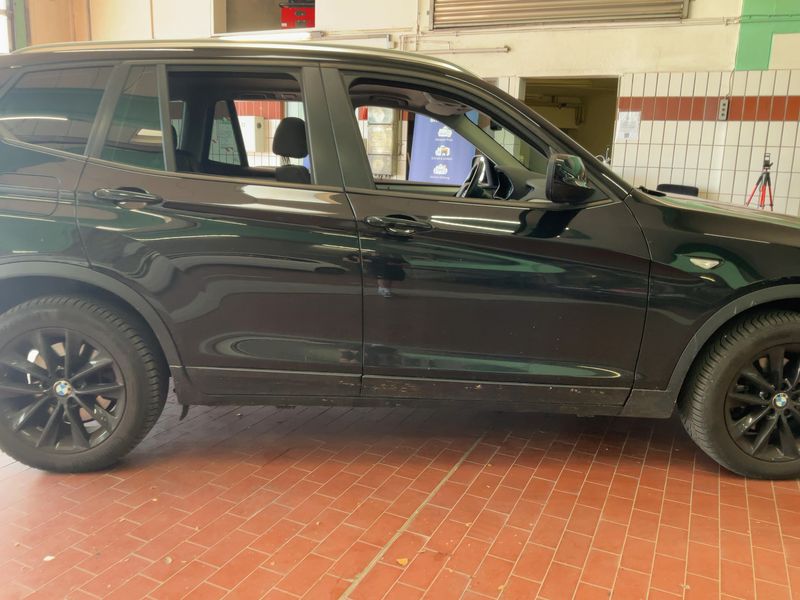 BMW X3 xDrive 20i — zdjęcie 7