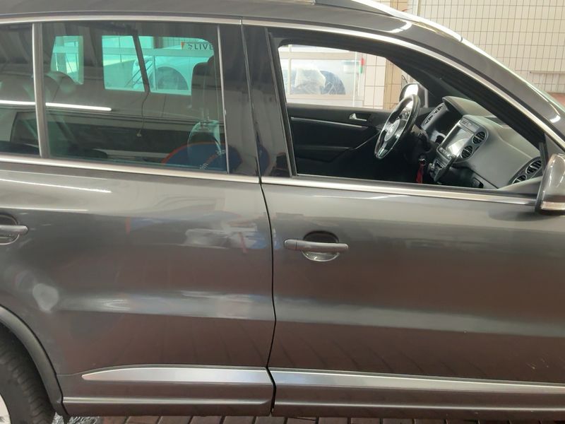 Volkswagen Tiguan 2.0 TDI Sport & Style 4Motion BlueMotion Tech 2014 – снимка 10