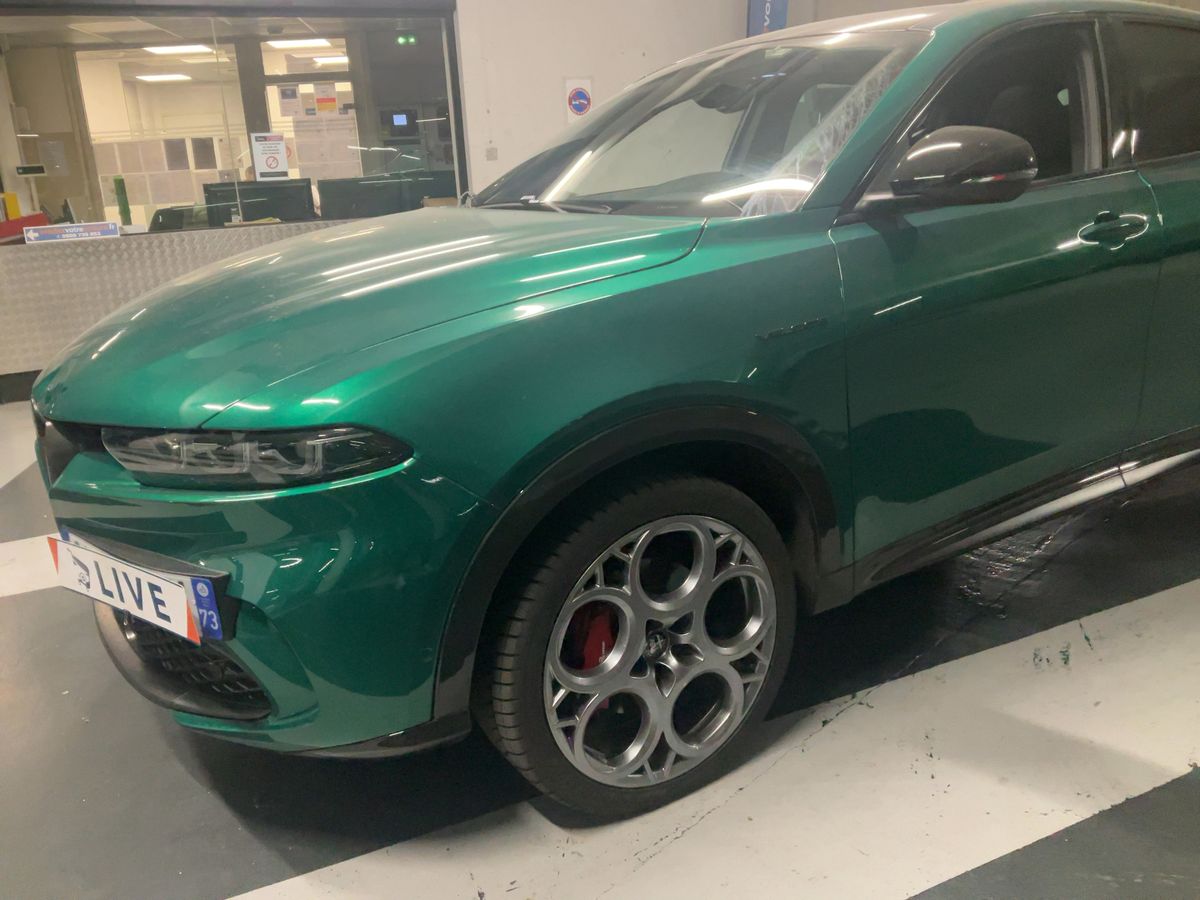 Alfa Romeo Tonale 1.3 Plug-in Hybrid Veloce AWD