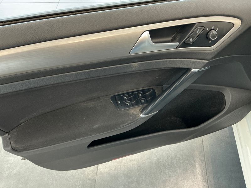 Volkswagen Golf VII 1.4 TSI Comfortline BlueMotion Tech 2014 – снимка 36
