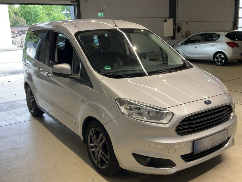 Ford Tourneo 1.5 TDCi Trend — zdjęcie 8