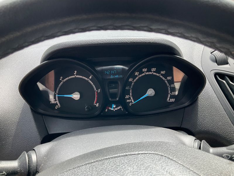 Ford Tourneo 1.5 TDCi Trend — zdjęcie 13