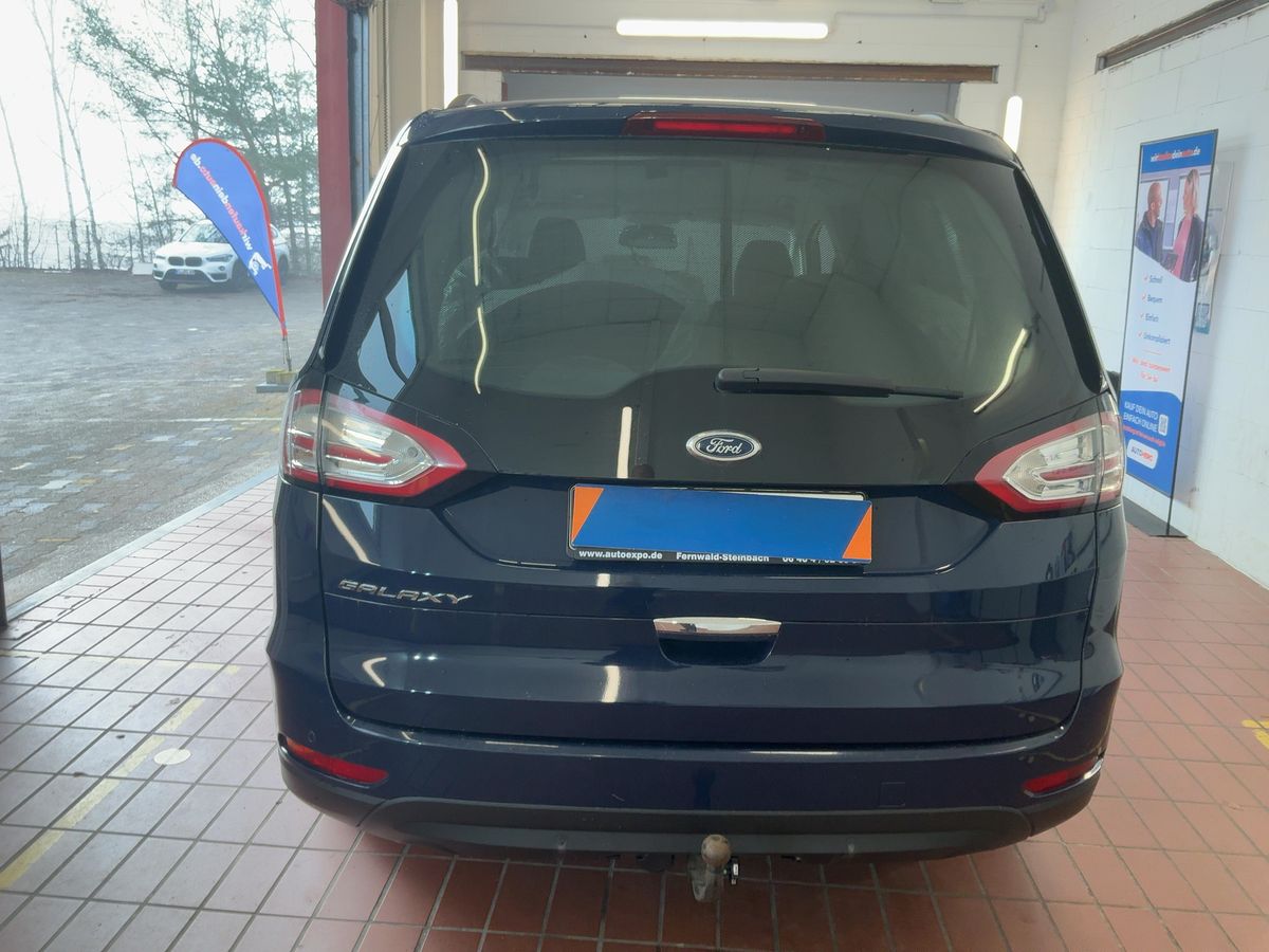 Ford Galaxy 2017 — photo 8