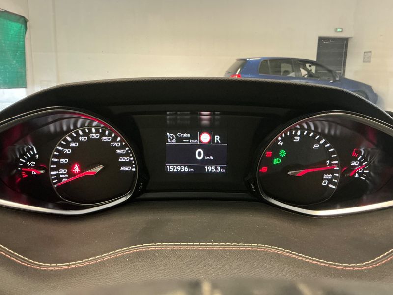 Peugeot 308 1.5 Blue-HDi GT Line 2018 – снимка 18