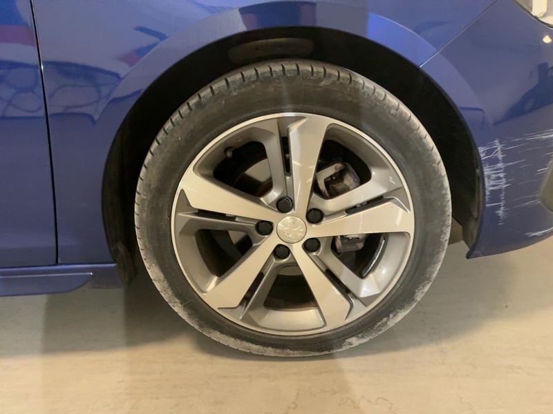 Peugeot 308 1.5 Blue-HDi GT Line 2018 – снимка 11