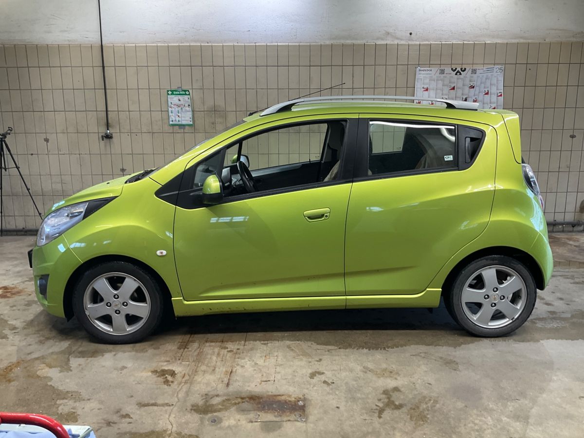Chevrolet Spark 1.2 LT