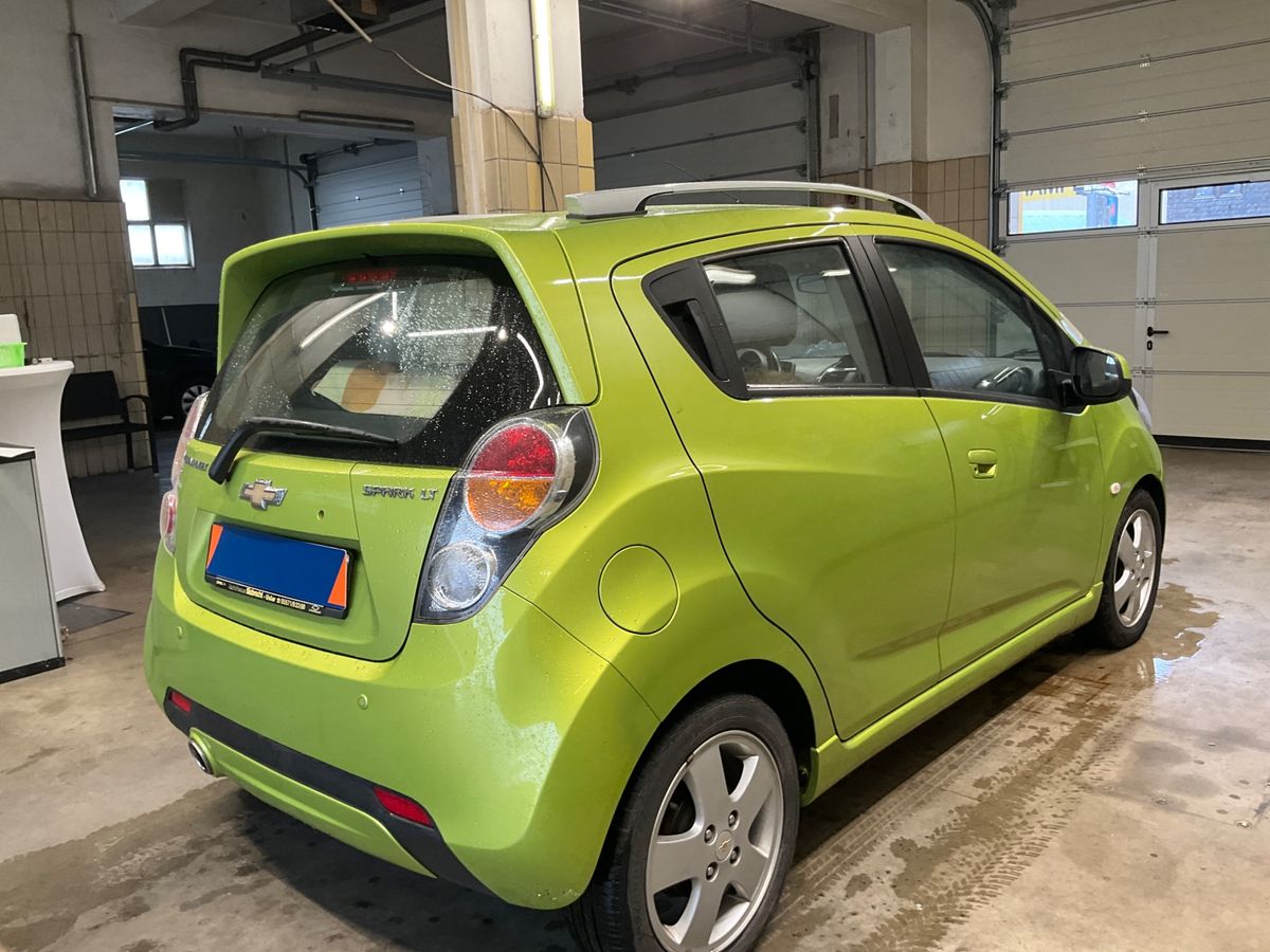 Chevrolet Spark 1.2 LT