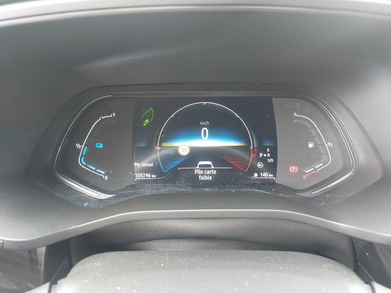 Renault Arkana 1.6 Hybrid E-Tech R.S. Line — zdjęcie 12