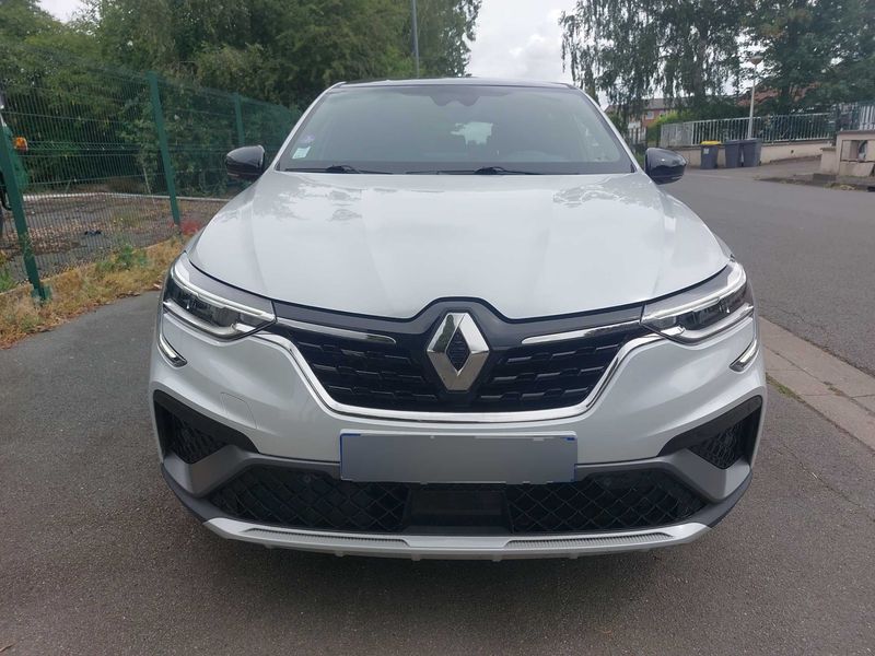 Renault Arkana 1.6 Hybrid E-Tech R.S. Line — zdjęcie 7
