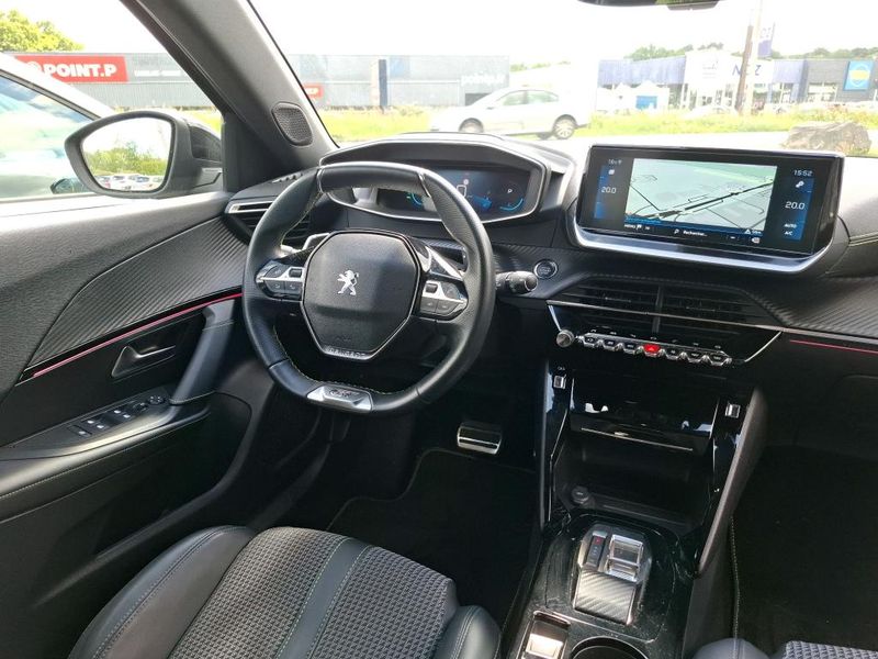 Peugeot 3008 1.2 PureTech Active Pack 2023 – снимка 10