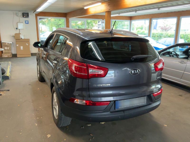 Kia Sportage 2.0 CRDi Spirit 4WD 2013 – снимка 6