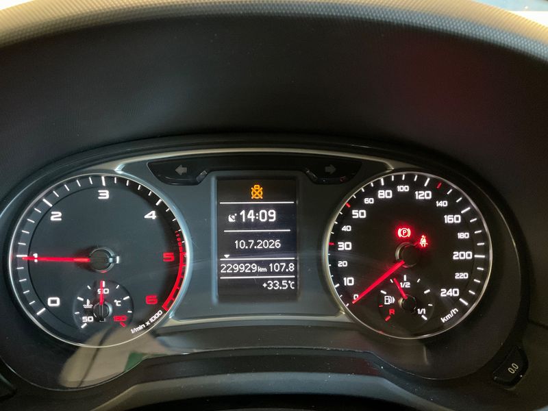 Audi A1 Sportback 1.4 TDI — zdjęcie 13
