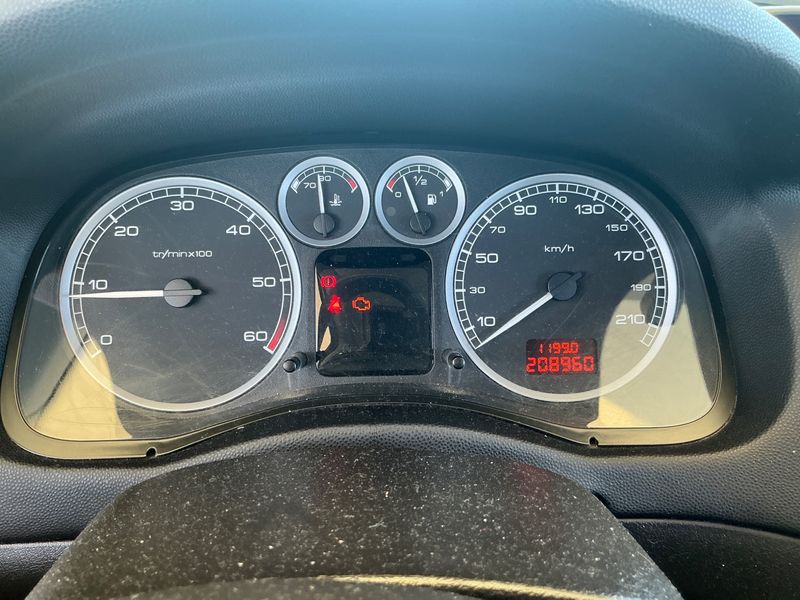 Peugeot 307 2.0 HDi SW Pack — zdjęcie 4