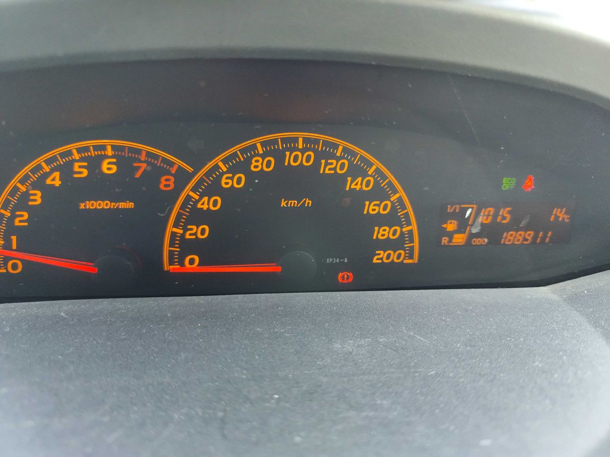 Toyota Yaris 2010 — photo 13