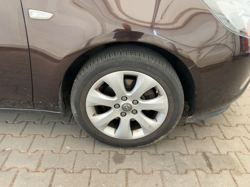 Opel Zafira Tourer 1.4 Turbo Edition 2015 – снимка 11
