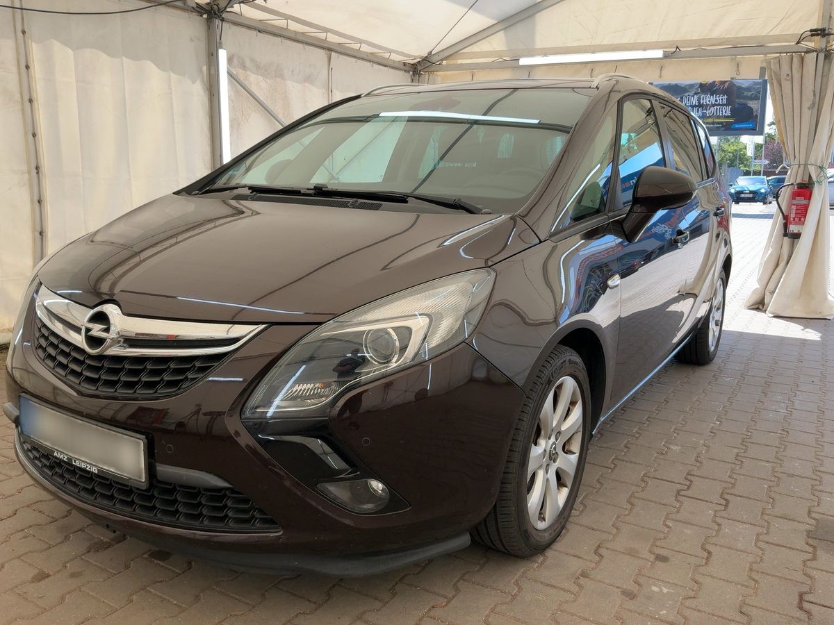 Opel Zafira 2015