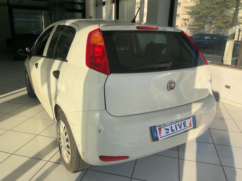 Fiat Punto 1.3 M-Jet Street — zdjęcie 3