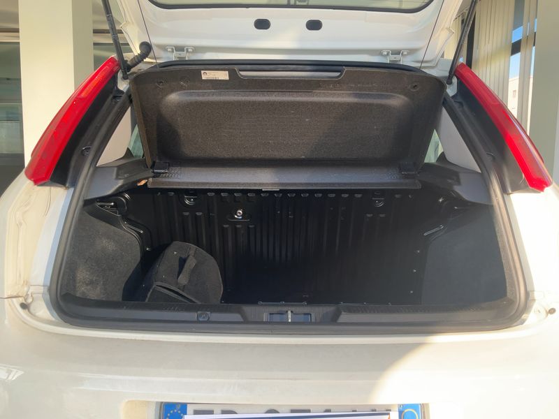 Fiat Punto 1.3 M-Jet Street — zdjęcie 10