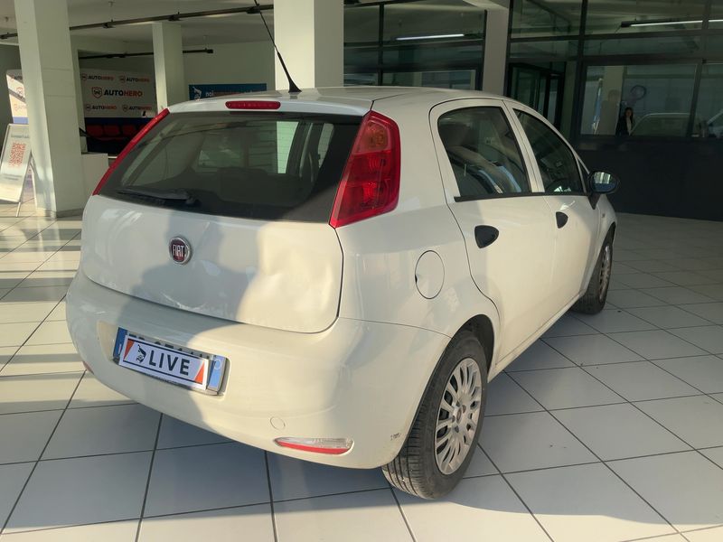 Fiat Punto 1.3 M-Jet Street — zdjęcie 6