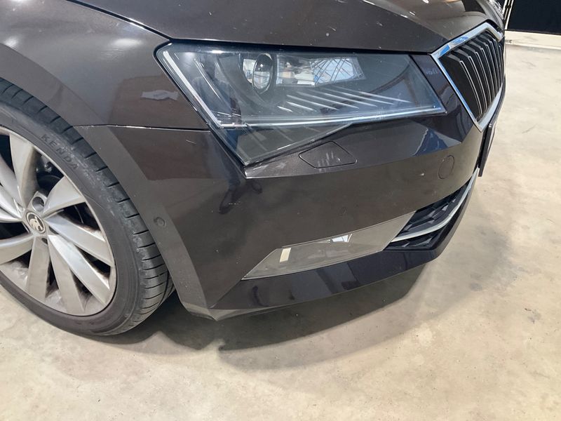 Skoda Superb 2.0 TDI Style 2015 – снимка 45