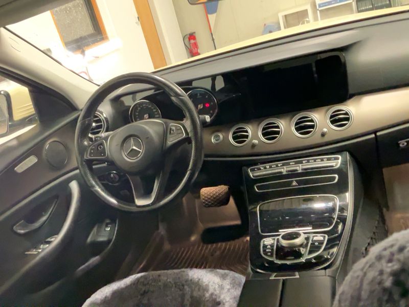 Mercedes-Benz E-Klasse E 200 d — zdjęcie 12