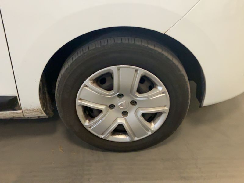 Dacia Lodgy 1.6 SCe Silver Line 2017 – снимка 11