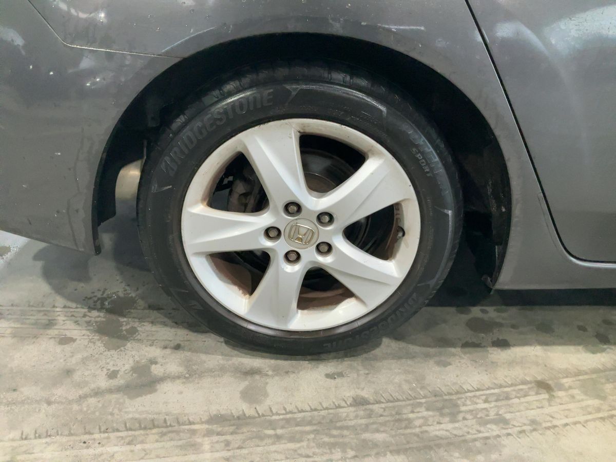Honda Accord 2010 — photo 10